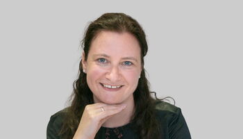 'Claudia Groß'